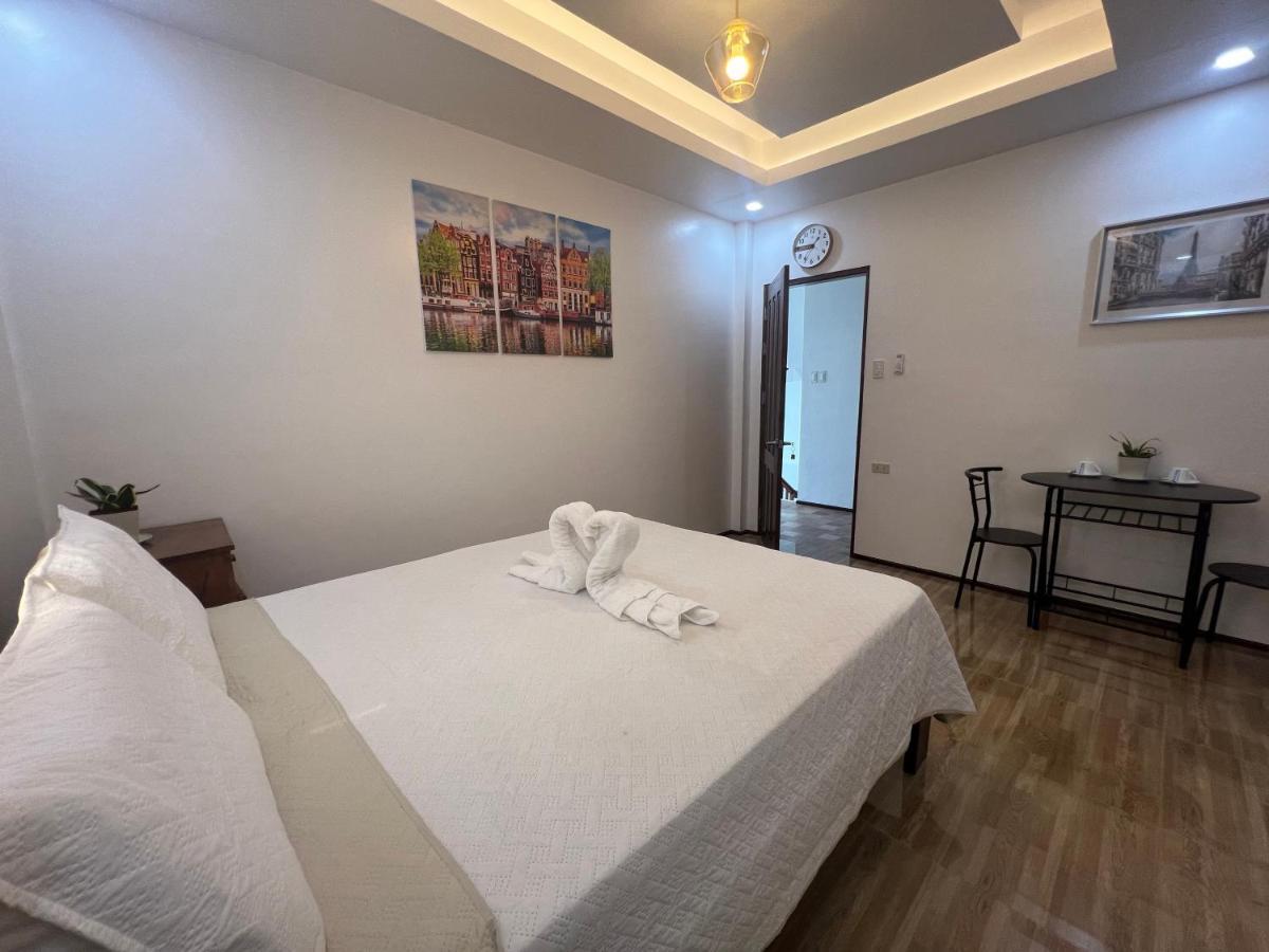 Rich-Vania Suites Хенерал Луна Екстериор снимка