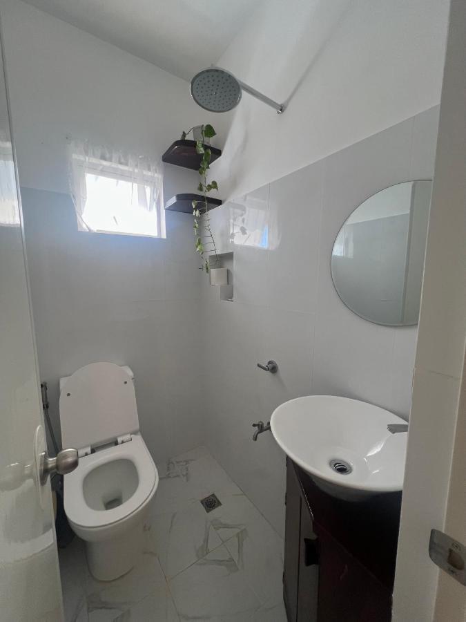 Rich-Vania Suites Хенерал Луна Екстериор снимка